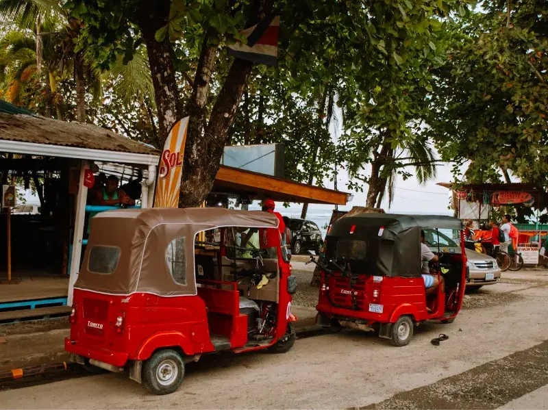 Is Costa Rica Safe for Solo Female Travelers: Transportation Tips