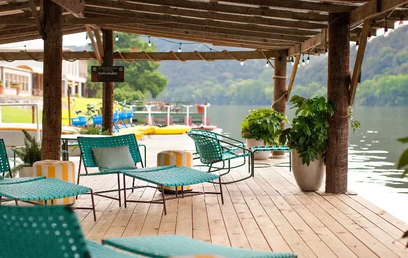 Best Resorts for Solo Travelers: Lake Austin Spa Resort